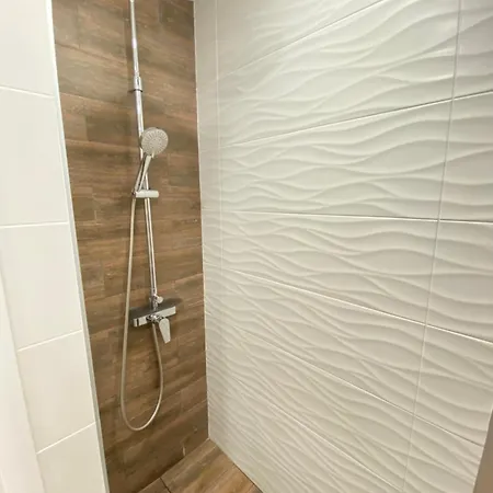 Unique Sea View Warna